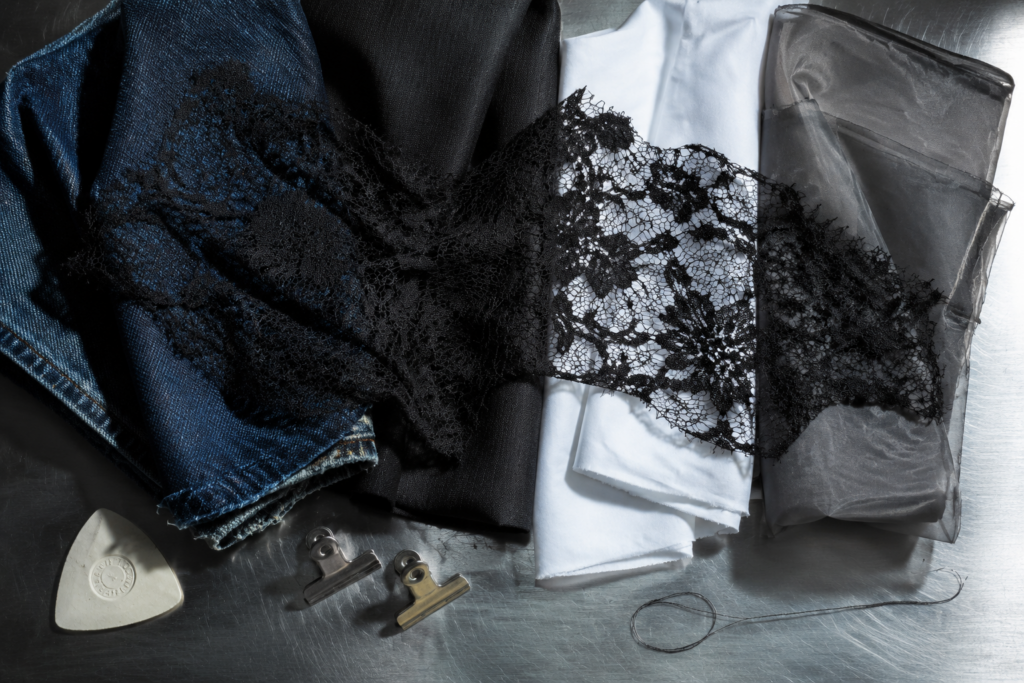 Lace, Reframed: Texture and Contrast for the Modern Wardrobe - content image 1